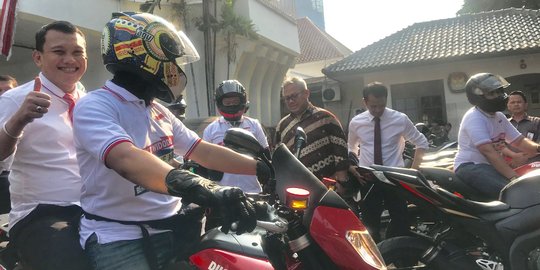 Naik Moge ke KPU, sekjen parpol kubu Jokowi ingin tunjukkan kegembiraan