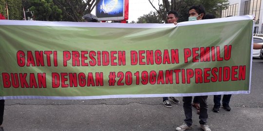 Mahasiswa tolak deklarasi #2019gantipresiden di Pekanbaru