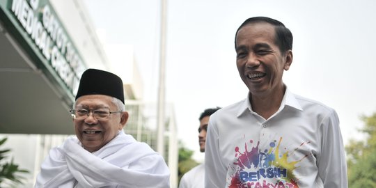 Jokowi-Ma'ruf unggul di pemilih emak-emak, Prabowo-Sandi di pemilih terpelajar