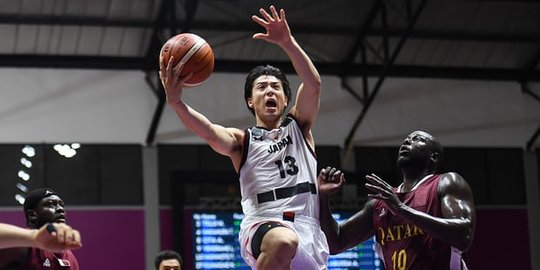 izin dan masih pakai seragam tim jepang rev1