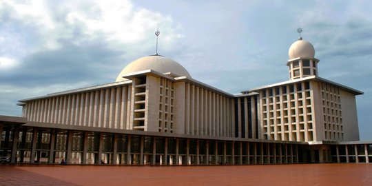 Jokowi, JK dan Megawati berkurban di Masjid Istiqlal