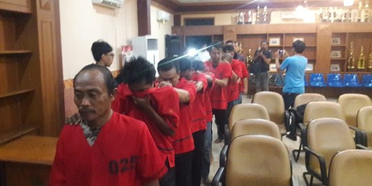 Pria keterbelakangan mental dianiaya selama 5 jam oleh 9 pelaku