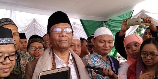 Jadi khatib Idul Adha di Yogya, Mahfud MD ajak pilih pemimpin yang baik