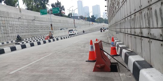 Besi penutup gorong-gorong underpass Mampang kembali hilang