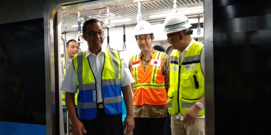 Anies janjikan MRT terintegrasi dengan moda transportasi lain, termasuk tarifnya