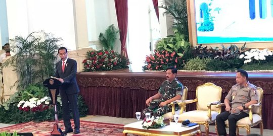 Pesan Jokowi untuk calon jenderal TNI/Polri: Jaga stabilitas keamanan demi investasi