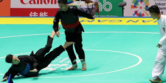 Dua pesilat Indonesia kembali masuk ke delapan besar