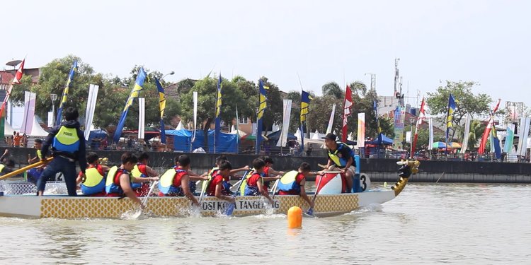 Pembukaan Festival Cisadane Berlangsung Meriah Merdeka Com