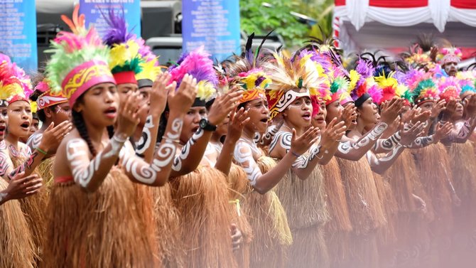 jou suba di festival biak munara wampasi