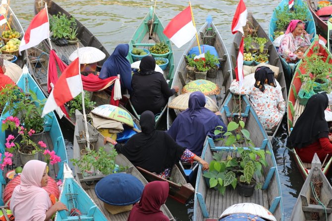 malam puncak festival pasar terapung 2018