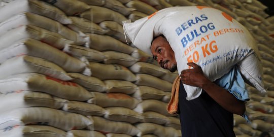 Mendag Enggar: Impor beras untuk menjaga inflasi 3,5 persen