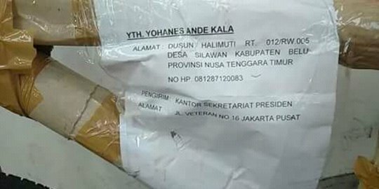 Sepeda Jokowi untuk Joni tiba di Kupang, rumahnya mulai direnovasi