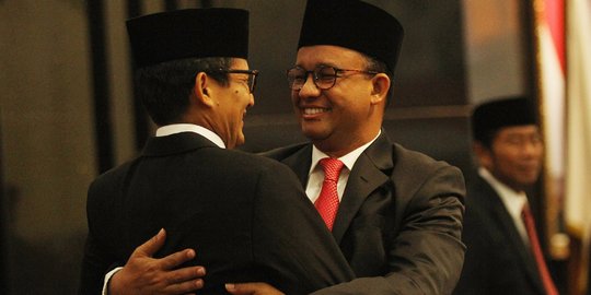 Bacakan surat pengunduran diri, Sandiaga mengaku tak cuti hindari politisasi jabatan