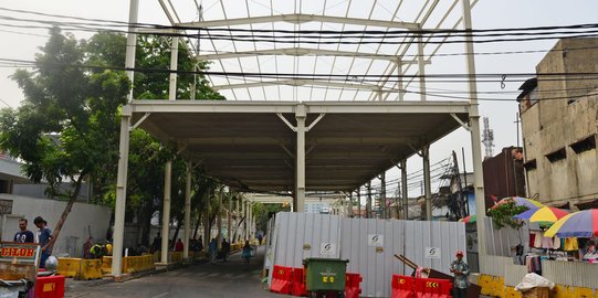 Pembangunan Skybridge Tanah Abang rampung Oktober 2018