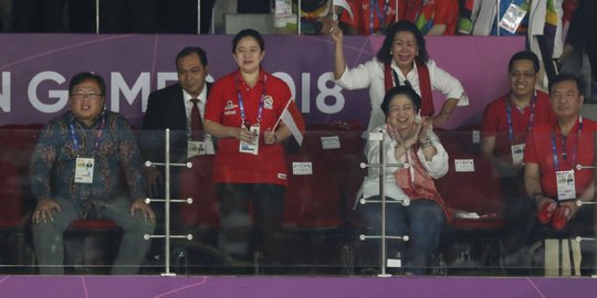 Ekspresi Megawati dan menteri Kabinet Kerja saat nonton final bulutangkis