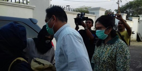 Ketua PN Medan bersama pengusaha Tamin Sukardi dibawa KPK ke Jakarta