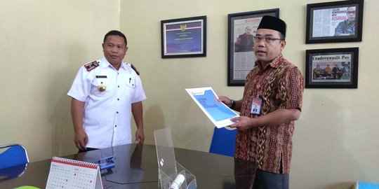 Diduga lakukan maladministrasi, Lurah Empoang Selatan didesak dicopot