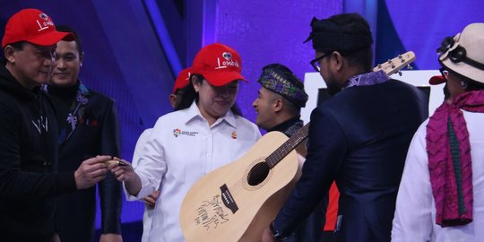 Manggung bareng para menteri Jokowi, Menko Puan meriahkan konser amal NTB