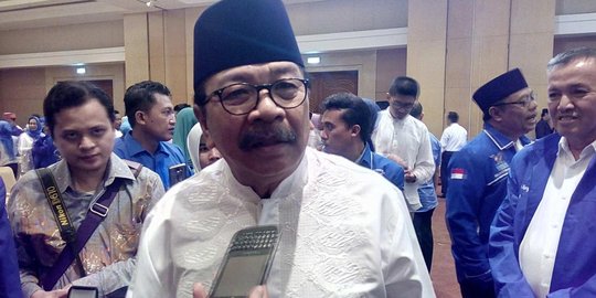 Buka 'pintu' buat Pakde Karwo, NasDem bantah membajak kader parpol lain