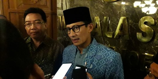 Sandiaga Uno hadiri rapat finalisasi tim pemenangan di rumah Prabowo