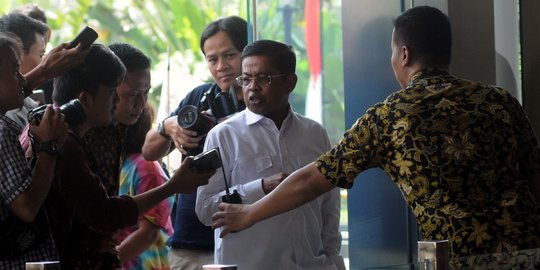 Idrus Marham penuhi panggilan KPK terkait suap PLTU Riau-1