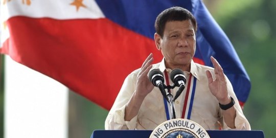 Duterte sebut Filipina lebih baik dipimpin oleh diktator