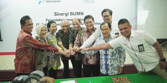 Menteri Rini harap Pertamina dan Telkom percepat digitalisasi SPBU