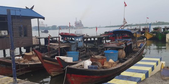 Tangkap ikan pakai pukat trawl, 23 nelayan digelandang ke Polda Sumut