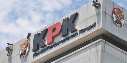 KPK resmi tahan 22 anggota DPRD Malang tersangka suap