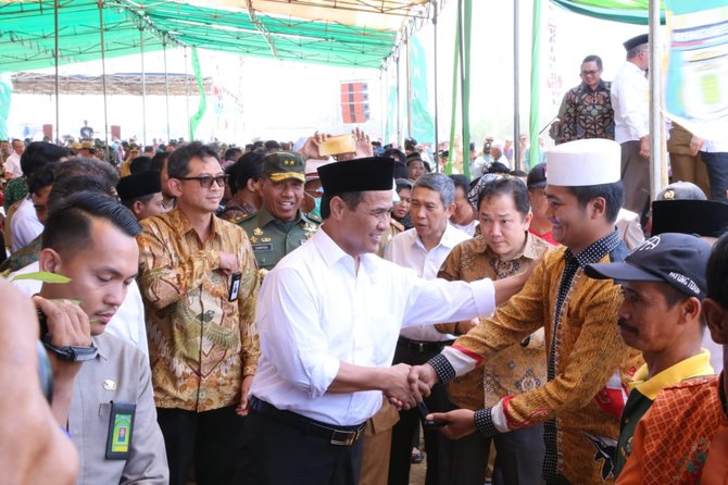 tanam jagung perdana di kabupaten pringsewu