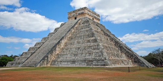 di dunia sudah beroperasi selama ratusan tahun sebelum kekaisaran aztec didirikan rev2