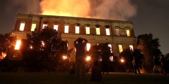 Pemerintah Brazil minta dana swasta untuk perbaikan museum kena kebakaran