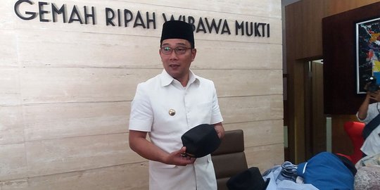 Hari terakhir jabat Walkot Bandung, Kang Emil pamitan 'Hatur nuhun'