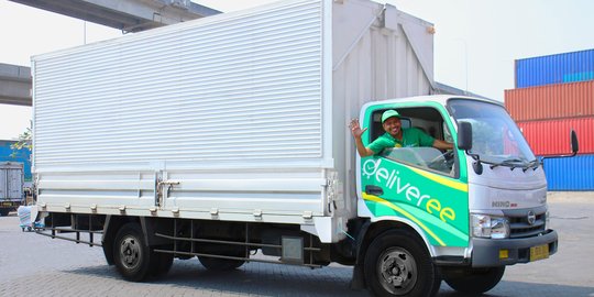 Deliveree tawarkan truk double long chassis di aplikasinya