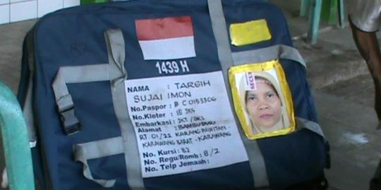 Suami-istri jemaah haji asal Karawang belum pulang ke tanah air