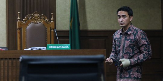 Zumi Zola utus orang kepercayaan urus duit pelicin ketok palu pembahasan APBD 2017