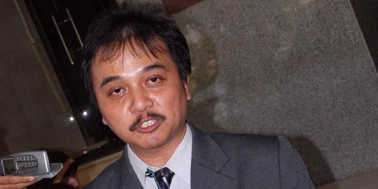 Ruhut Sitompul ingatkan Roy Suryo: Cepat, kembalikan barang Kemenpora!