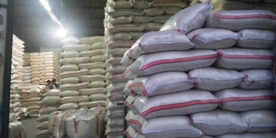 Pasokan melimpah dan stok gudang penuh, operasi pasar tidak perlu