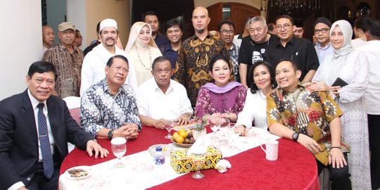 Bersama koalisi Prabowo, Buni Yani hadir di HUT Djoko Santoso