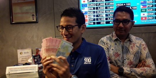 Sandiaga sayangkan banyak yang tak mengikutinya menjual dolar demi Rupiah