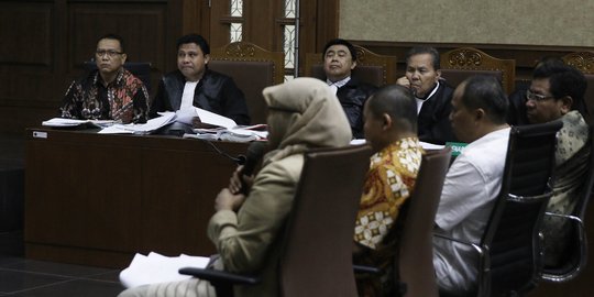 Dudy Jocom jalani sidang lanjutan terkait suap kampus IPDN