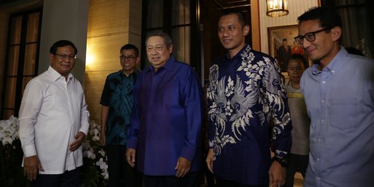 SBY akan kumpulkan gubernur dari Demokrat yang dukung Jokowi