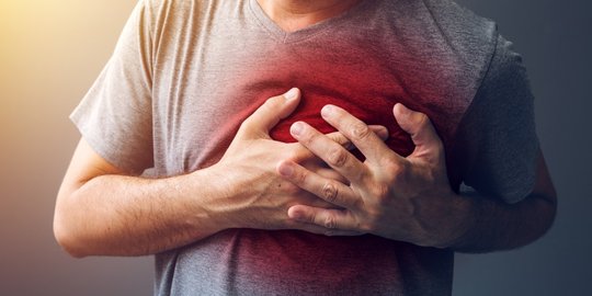 7 Gejala serangan jantung palsu dan arti sebenarnya