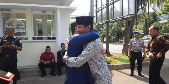 menangis saat tahu sahabatnya cawapres rev1