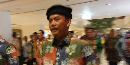 Pengacara eks Sekda Riau minta polisi panggil paksa Prasetio Edi