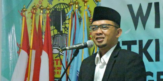 Tim Jokowi ke relawan: Jangan sebar hoaks, cukup bilang tempe masih gede di warteg