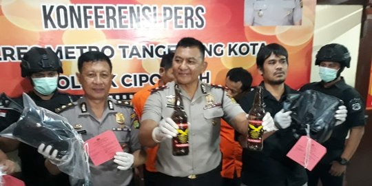 Kesal tak dipanggil 'bos', satpam perumahan pukuli AJ pakai botol miras hingga tewas