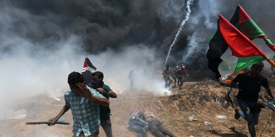 Israel rudal 2 warga Palestina yang mencoba menerobos pagar pembatas