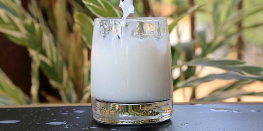 Susu pasteurisasi, UHT dan formula, apa perbedaannya?