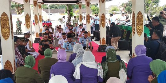 Panglima TNI dan para jenderal berziarah ke makam Jenderal Soedirman